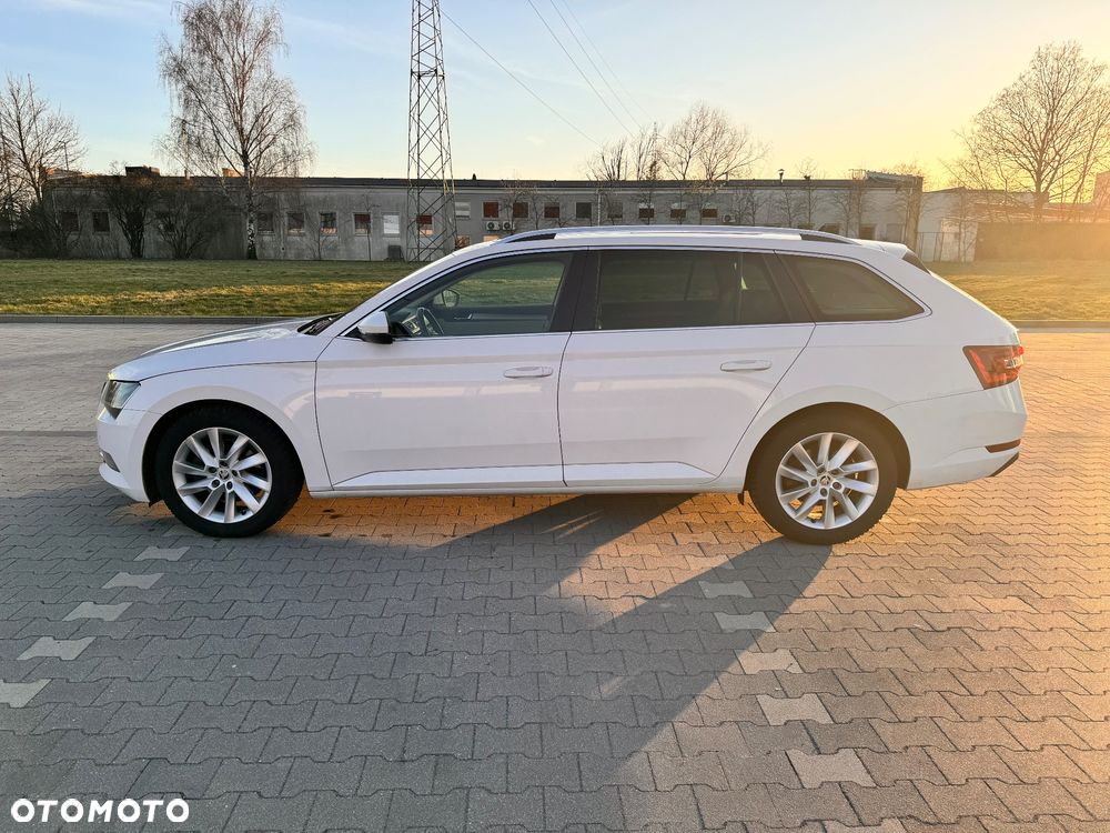 Skoda Superb 2.0 TDI Style DSG7 - 4