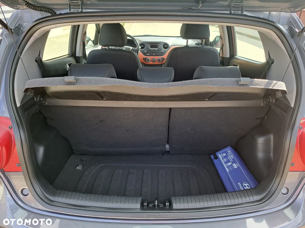 Hyundai i10 1.2 Premium - 32