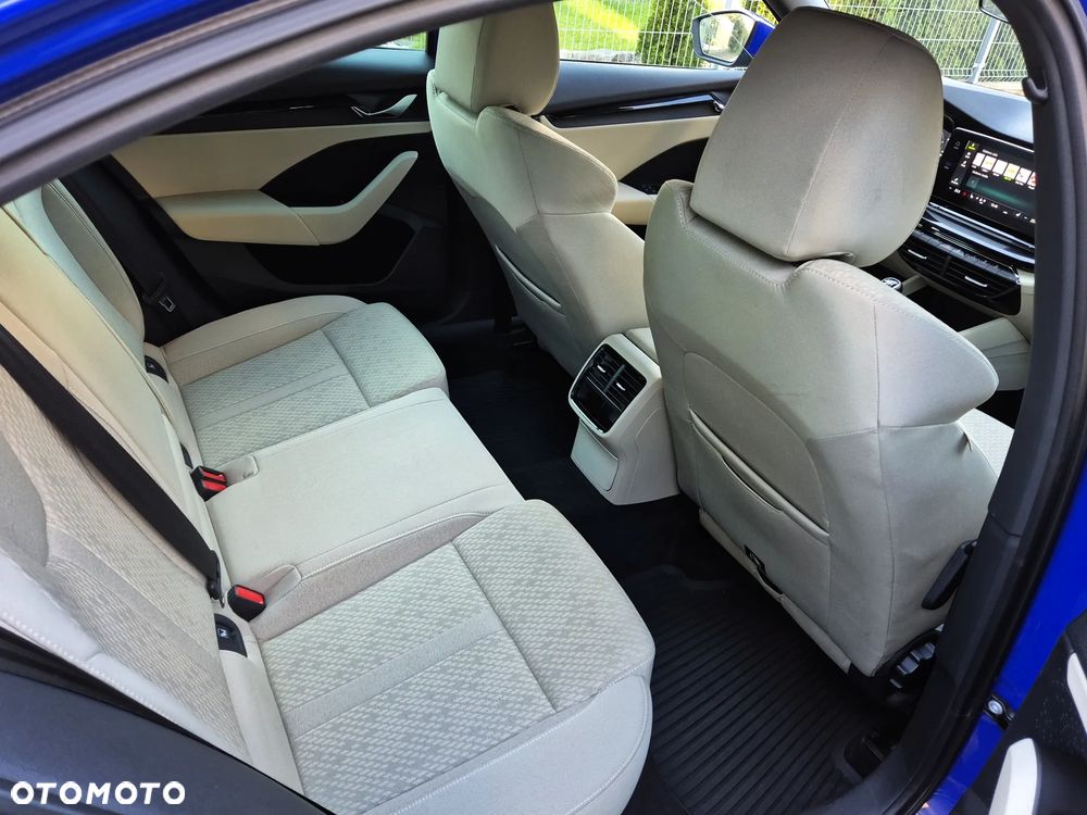 Skoda Octavia 1.5 TSI ACT Style - 10