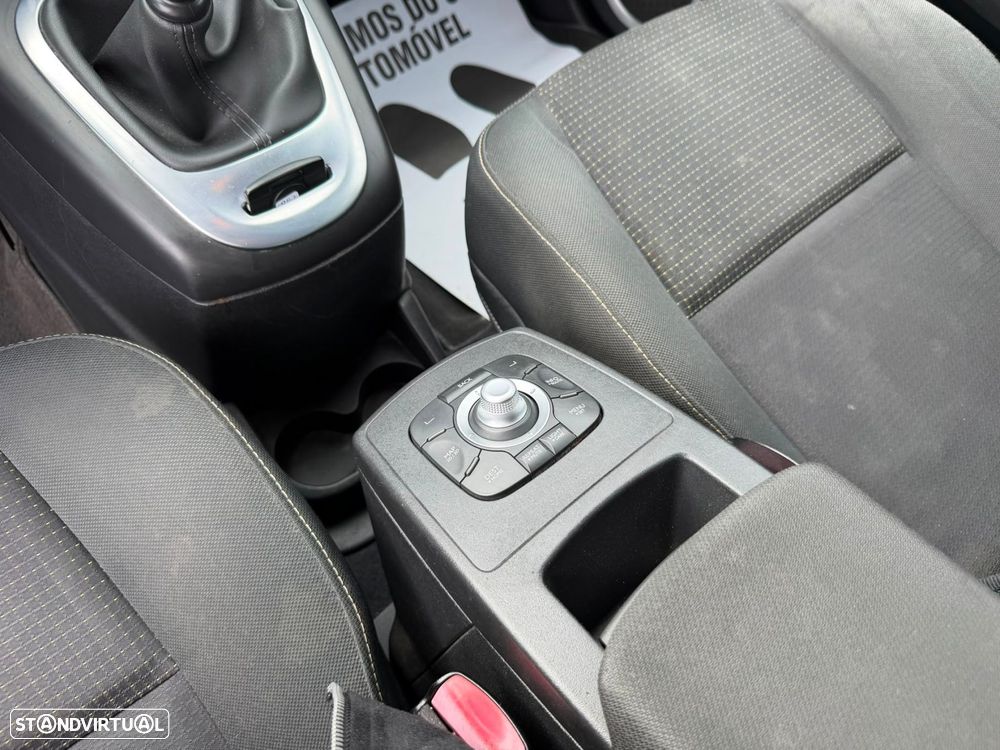 Renault Scénic 1.9 dCi FAP Dynamique - 30
