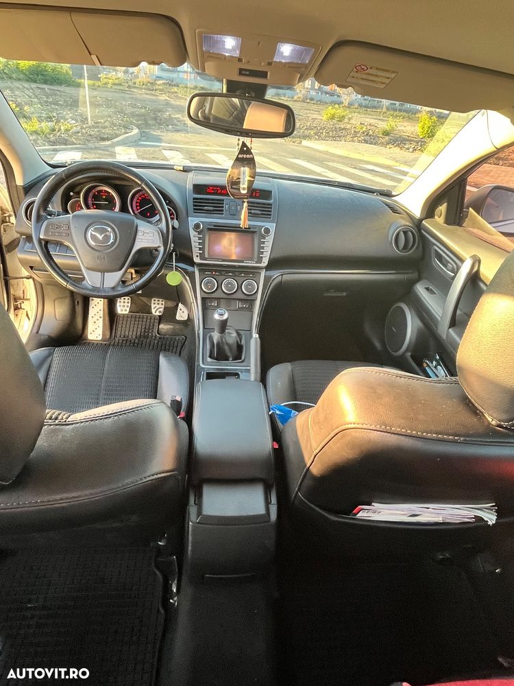Mazda 6 2.0i CD GT - 10