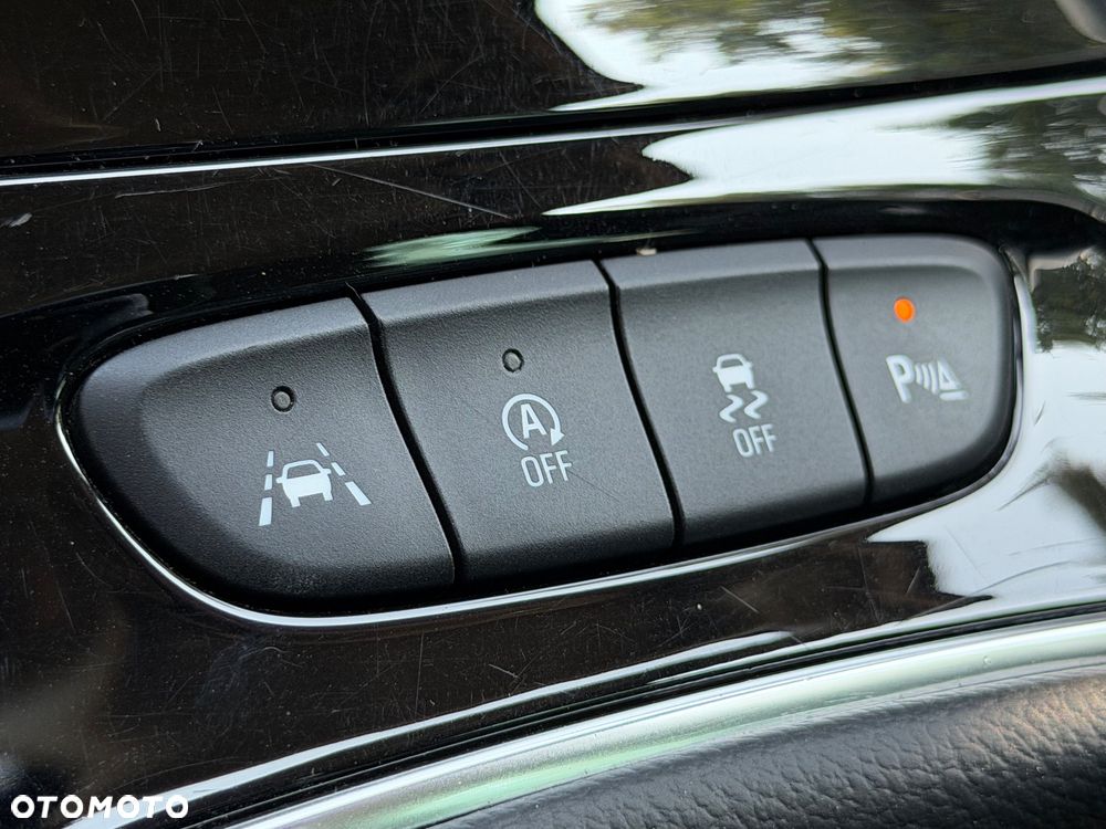 Opel Astra 1.4 Turbo Innovation - 19