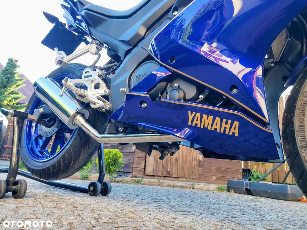 Yamaha YZF - 15
