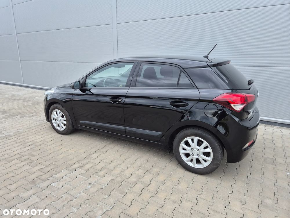 Hyundai i20 1.2 YES - 12