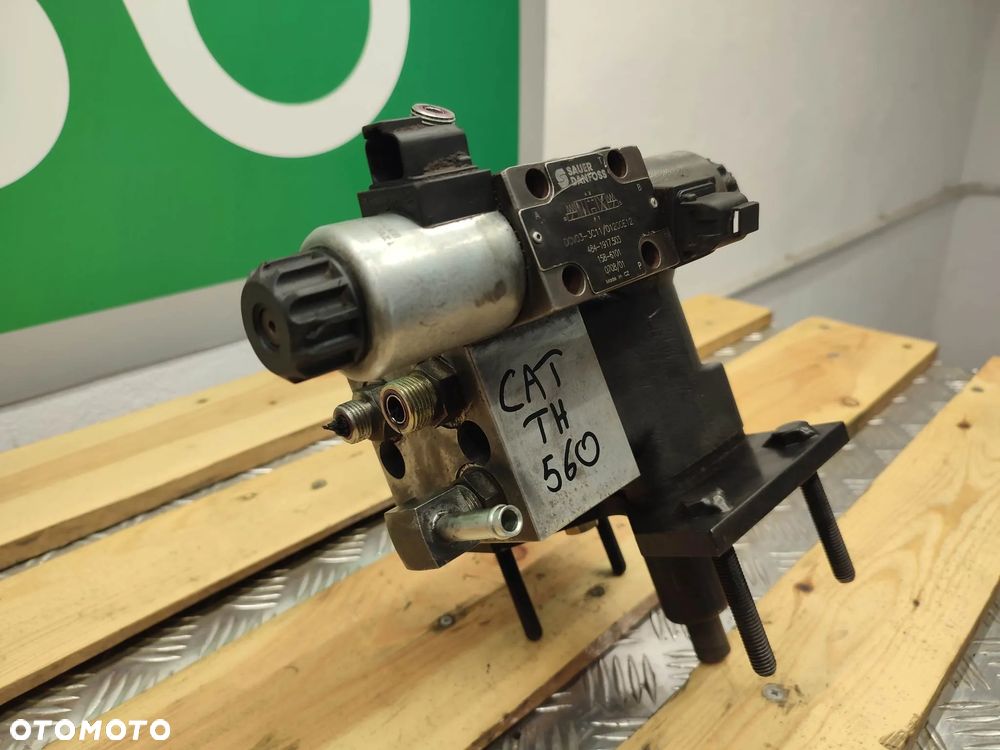 Blok hydrauliczny Cat TH 560 (0373R3507) - 4