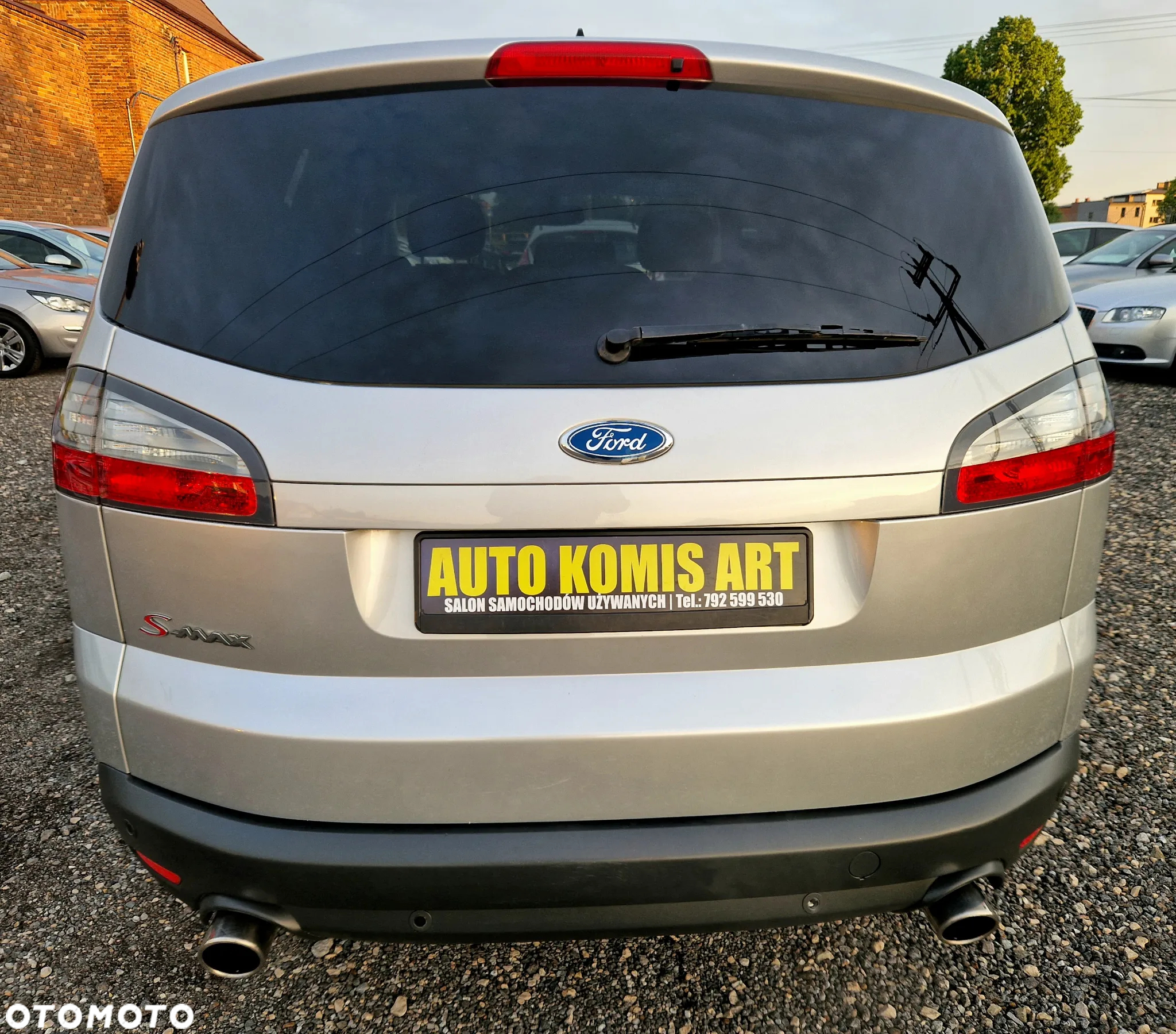 Ford S-Max - 8
