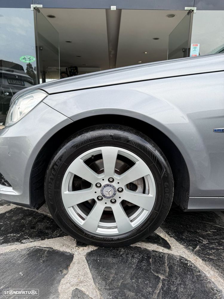 Mercedes-Benz C 200 CDI Elegance BlueEfficiency Aut. - 12