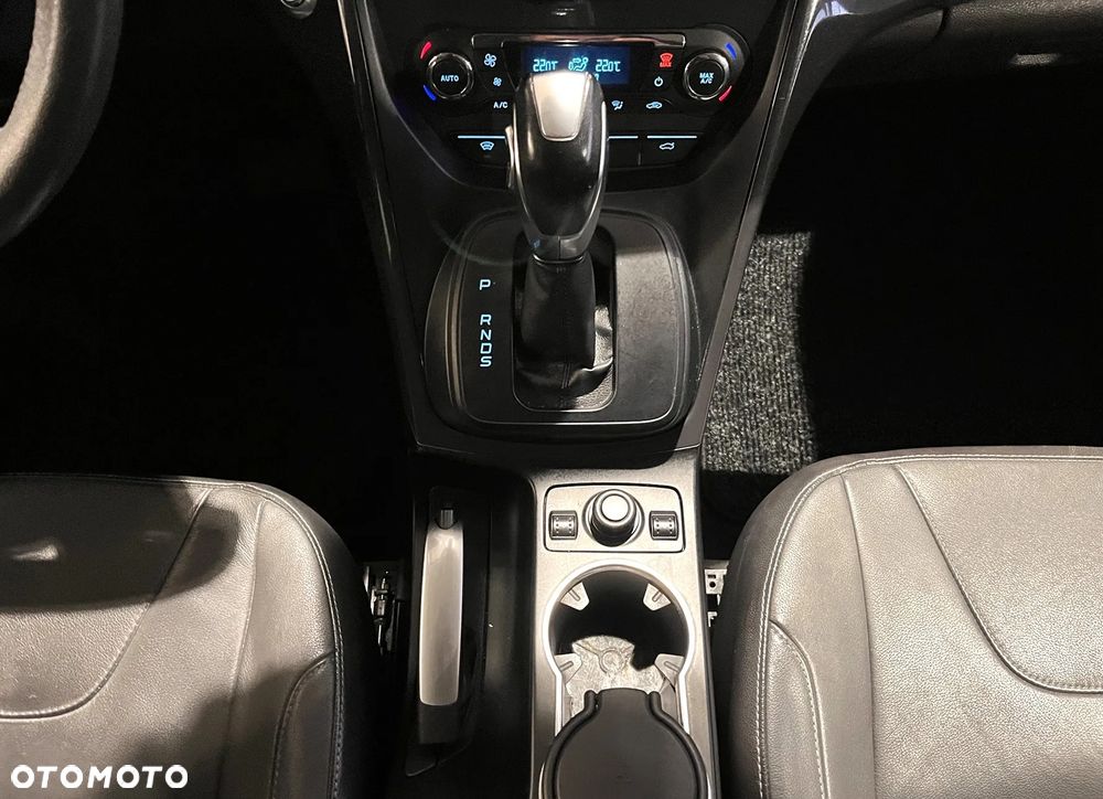 Ford Kuga 2.0 TDCi 4x4 Titanium - 20