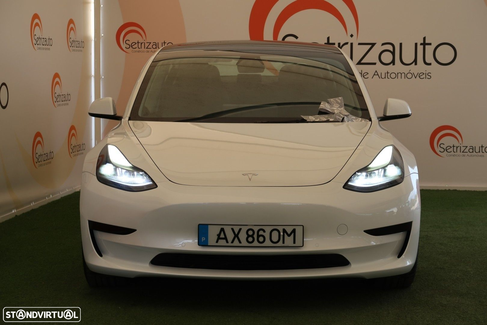 Tesla Model 3 - 3