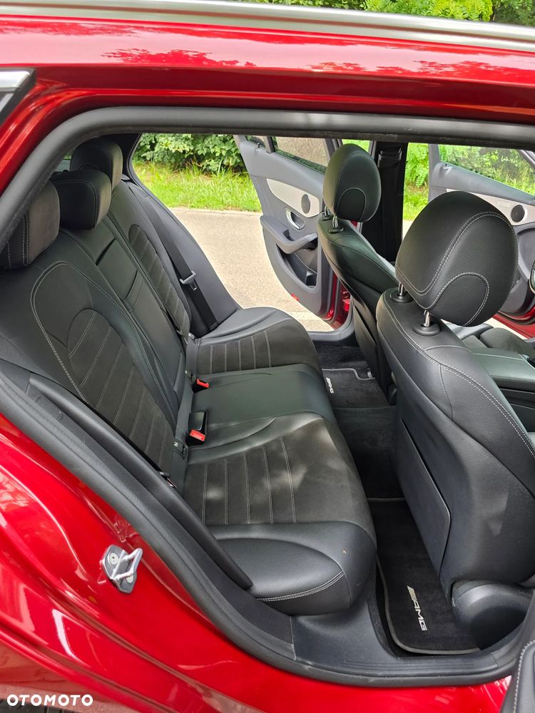 Mercedes-Benz Klasa C 300 de 9G-TRONIC - 24