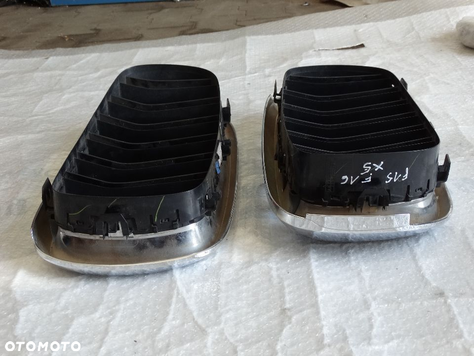 BMW F15 X5 Kratka Nerka Atrapa Grill Lewa + Prawa Czarna + Chrom 7316075 7316076 7316053 7316054 - 9