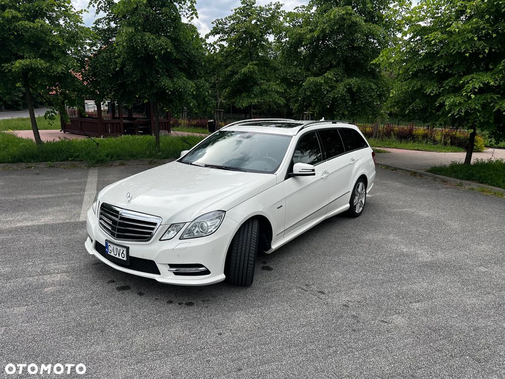 Mercedes-Benz Klasa E 500 BlueEFFICIENCY 7G-TRONIC Avantgarde - 5