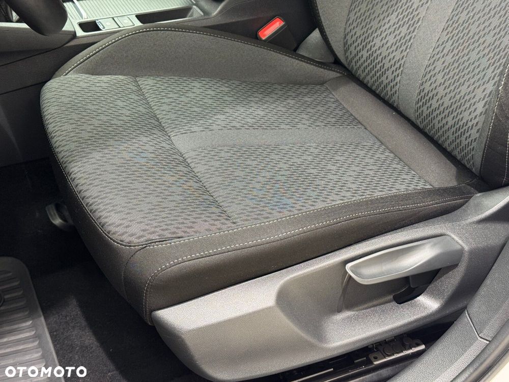 Skoda Octavia 1.5 TSI ACT Style - 11