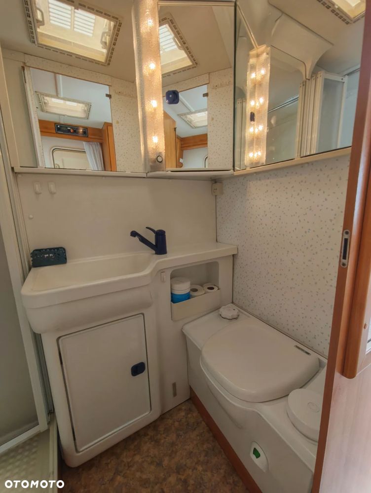 Hymer-Eriba B584 - 16