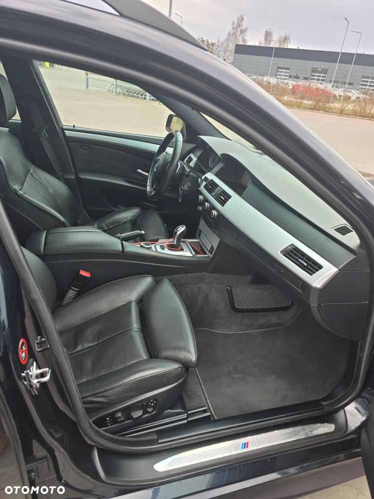 BMW Seria 5 535d - 7