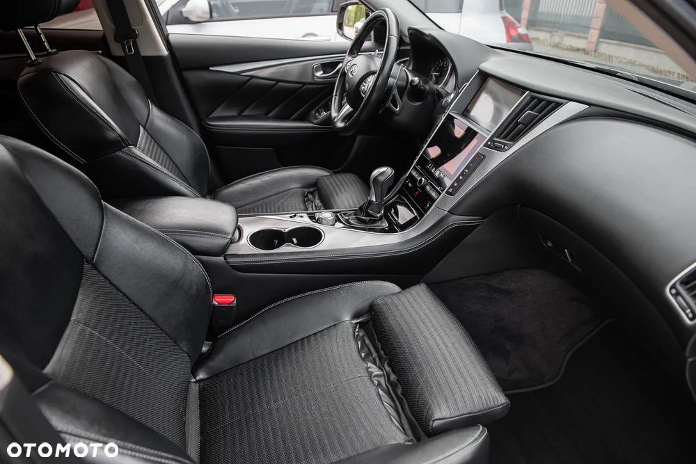 Infiniti Q50 Q50S Hybrid Sport AWD - 33