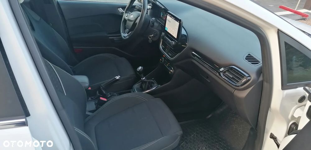 Ford Fiesta 1.5 TDCi S&S VIGNALE - 11