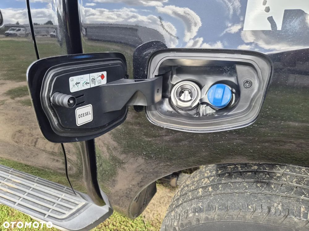 Ford Ranger Wildtrak - 14