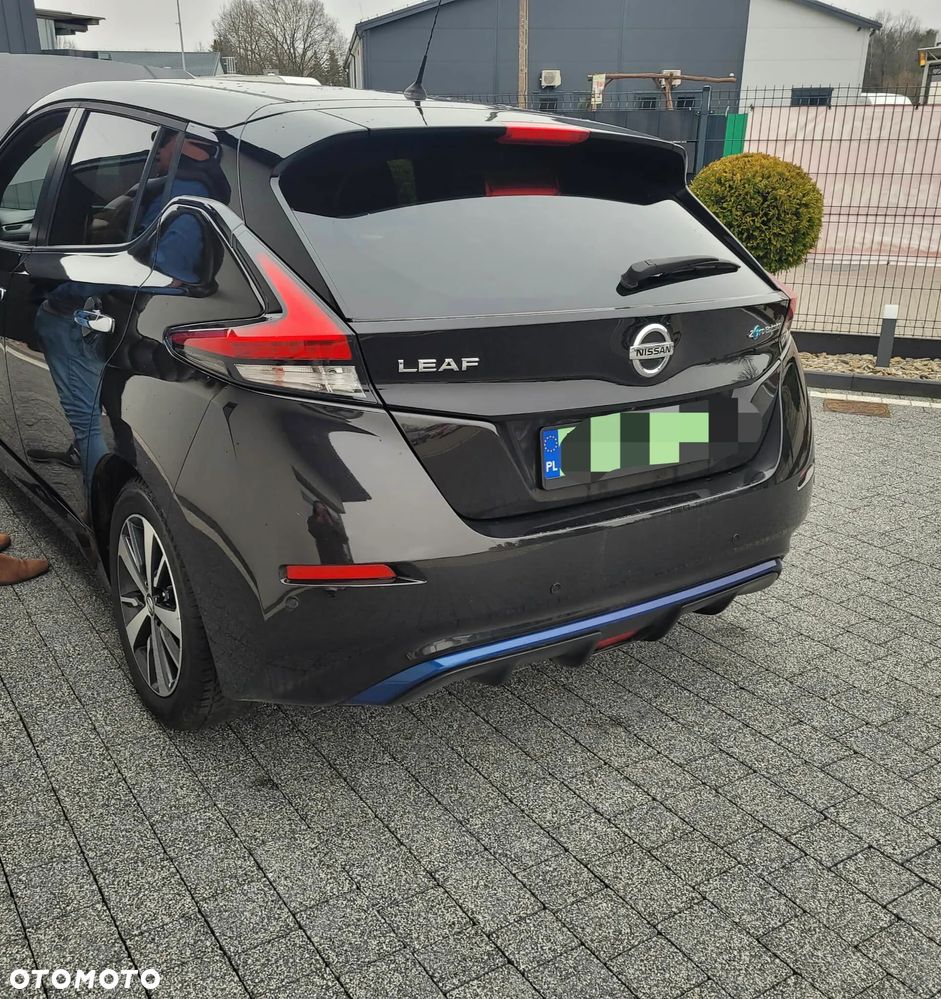 Nissan Leaf 40 kWh - 2