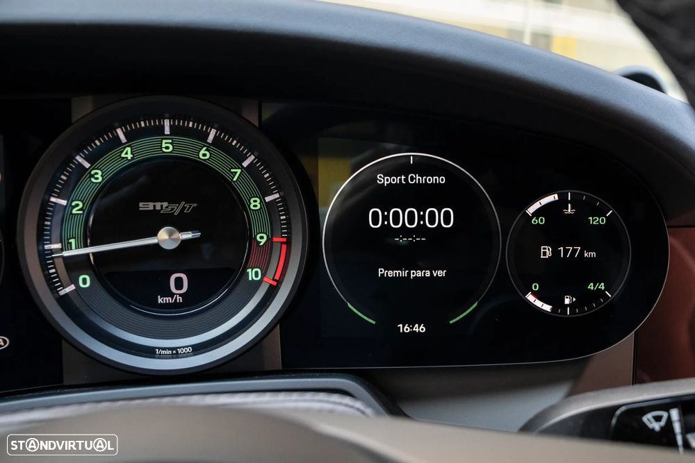 Porsche 911 (992) S/T - 22