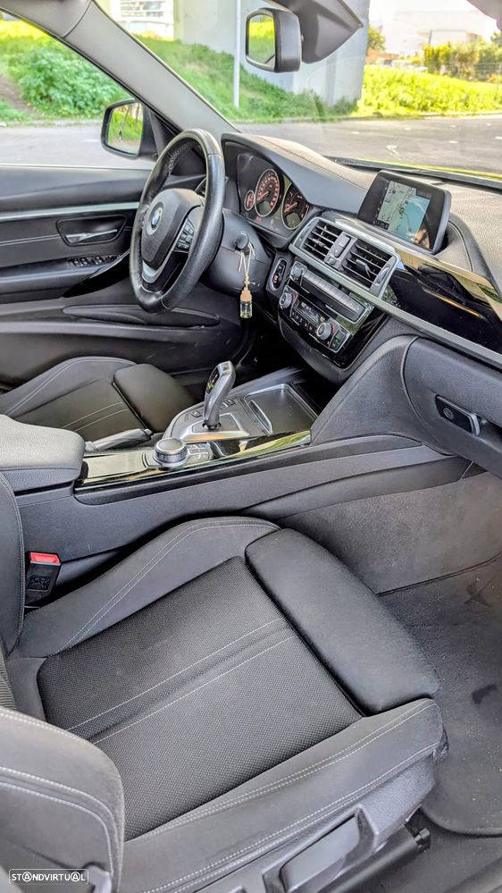 BMW 318 d Line Sport Auto - 14