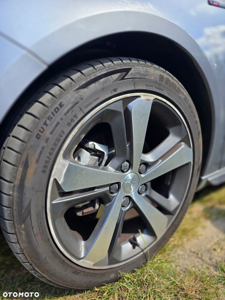 Peugeot 308 1.2 PureTech Allure S&S - 28