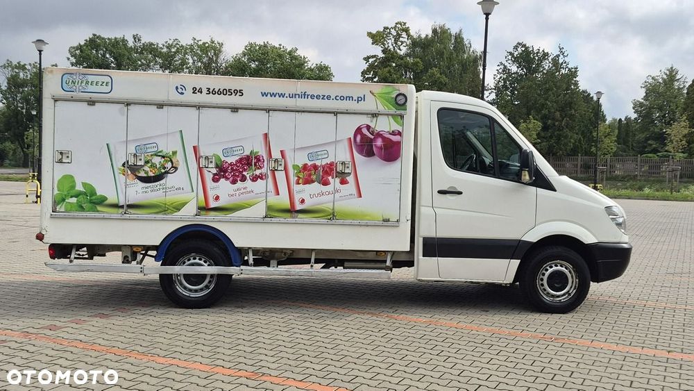 Mercedes-Benz Sprinter - 8