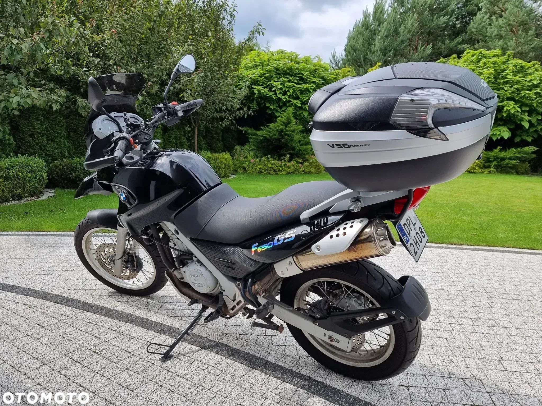 BMW F