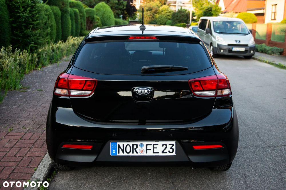 Kia Rio 1.2 Business Line Plus - 6