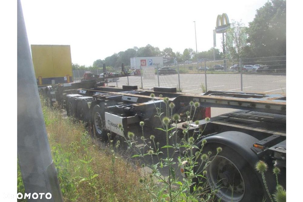 Krone Trailer Chassis Gooseneck extendible 45' with sliding 20' - 7