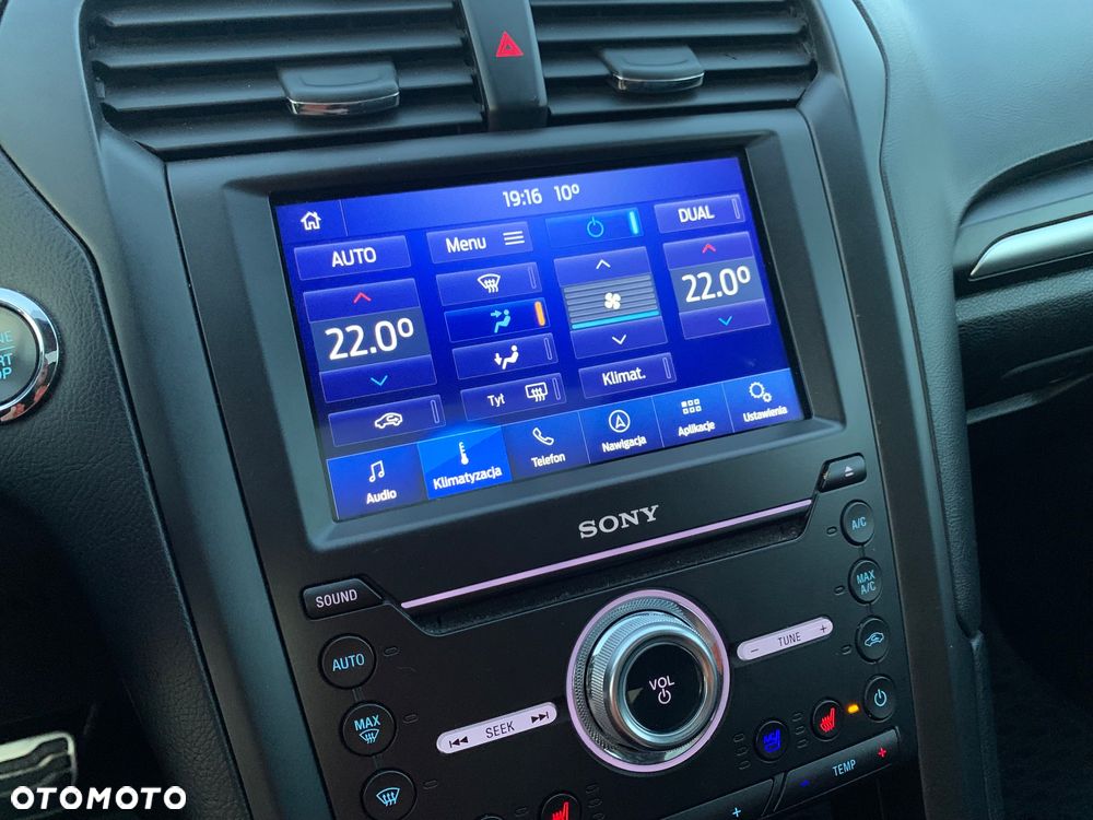 Ford Mondeo 2.0 EcoBoost Titanium - 10