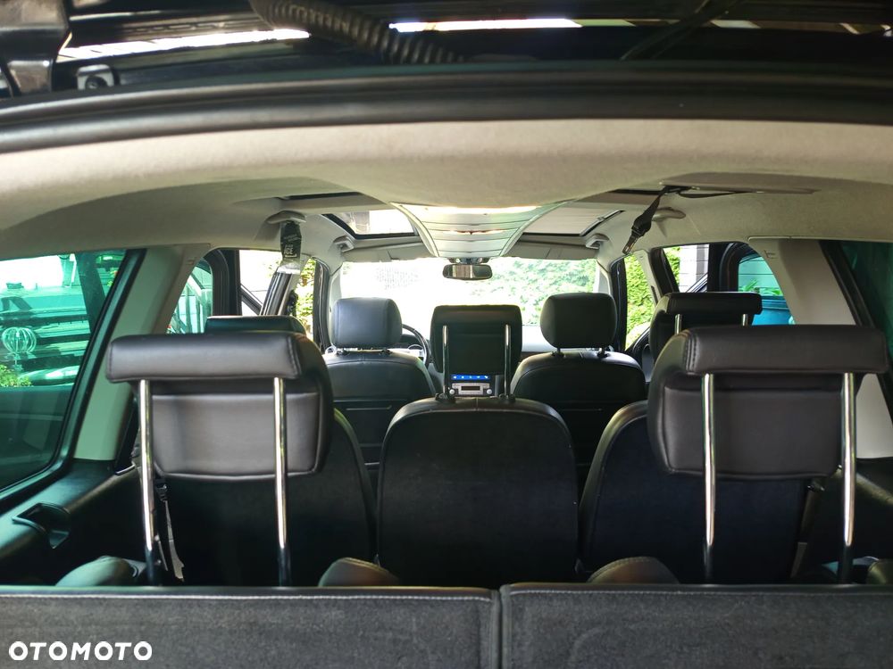 Ford Galaxy 2.0 TDCi Ghia - 32