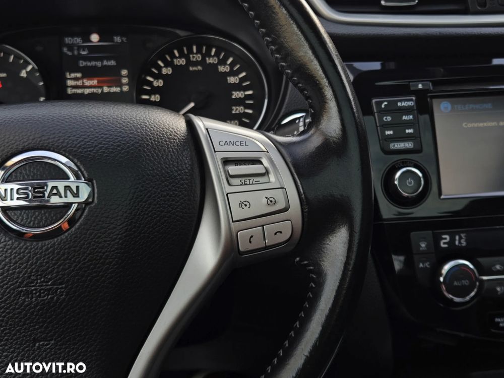 Nissan Qashqai 1.6 DCI Xtronic TEKNA - 18