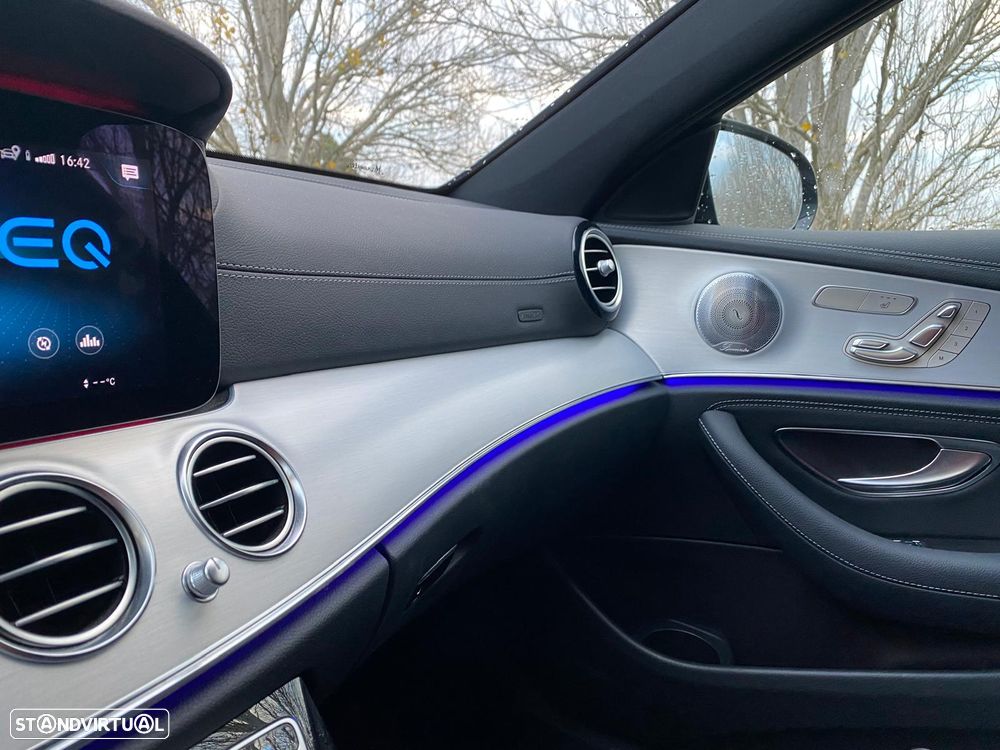 Mercedes-Benz E 300 de 9G-TRONIC AMG Line - 15