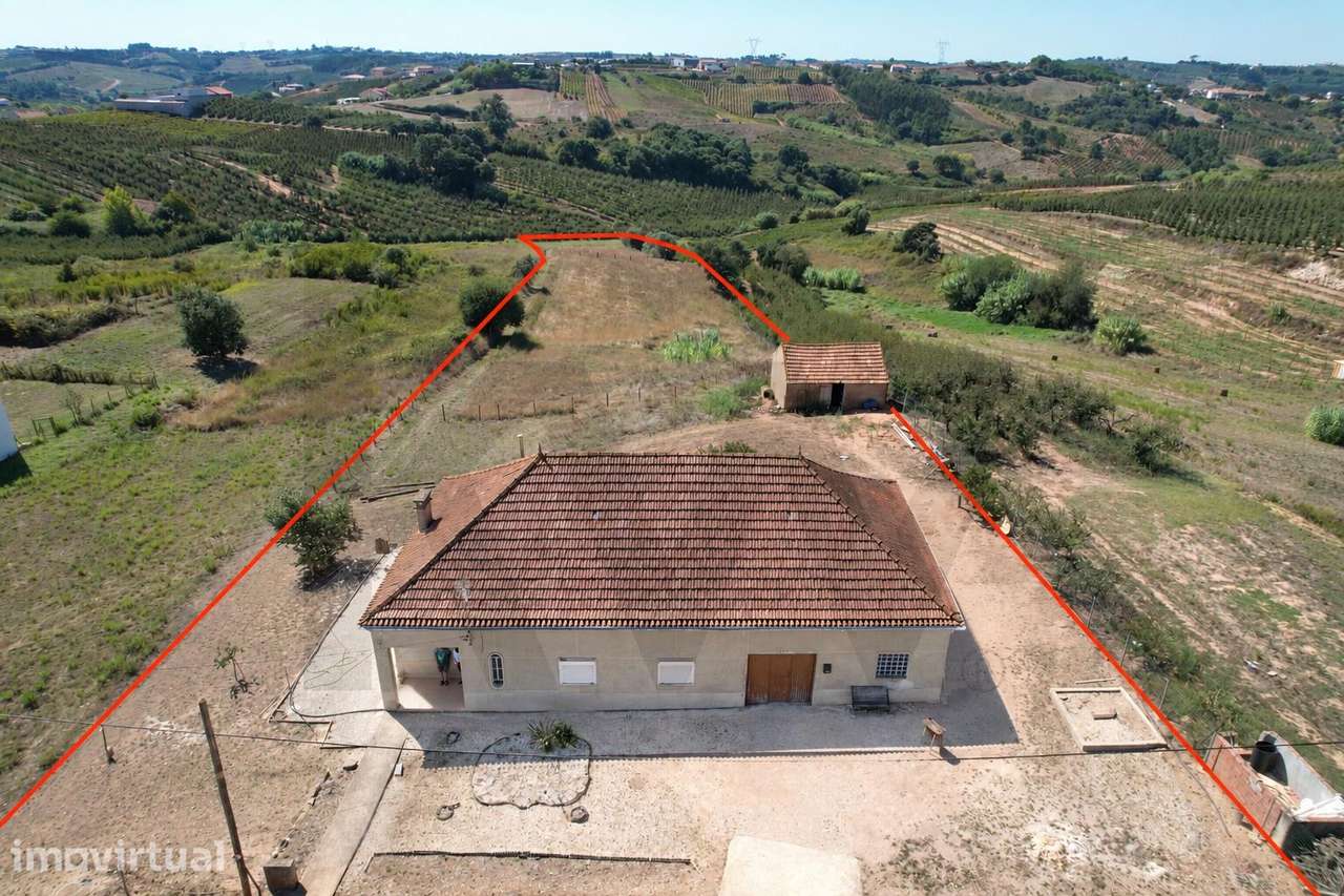 Moradia T3 de 190 m2 e Terreno de 8.000 m2 – Casais Gaiola, Painho, Ca - Grande imagem: 2/35