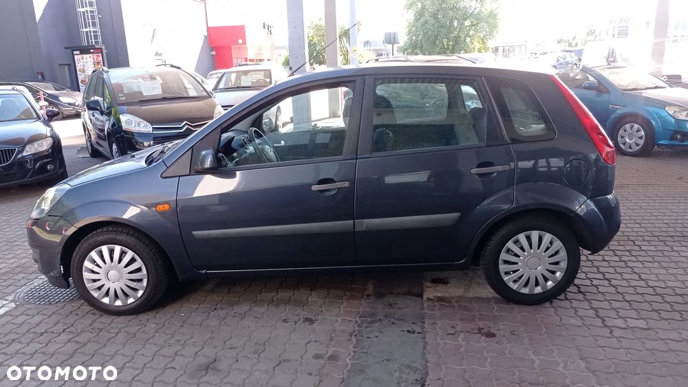 Ford Fiesta 1.4 Silver Magic - 24