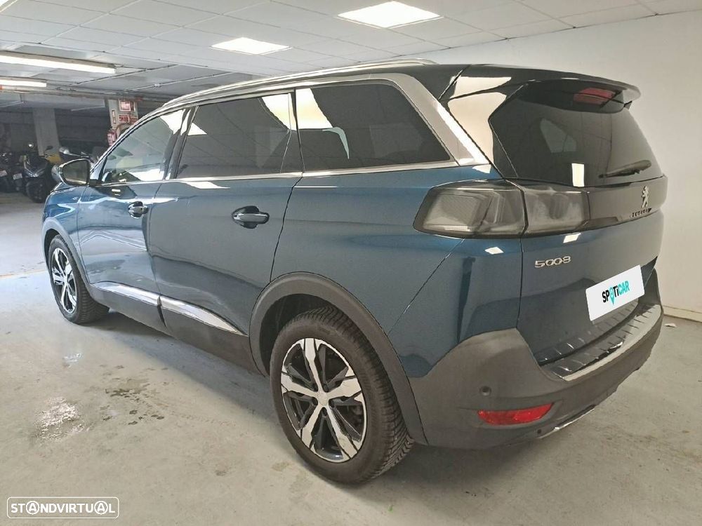 Peugeot 5008 1.5 BlueHDi GT EAT8 - 5