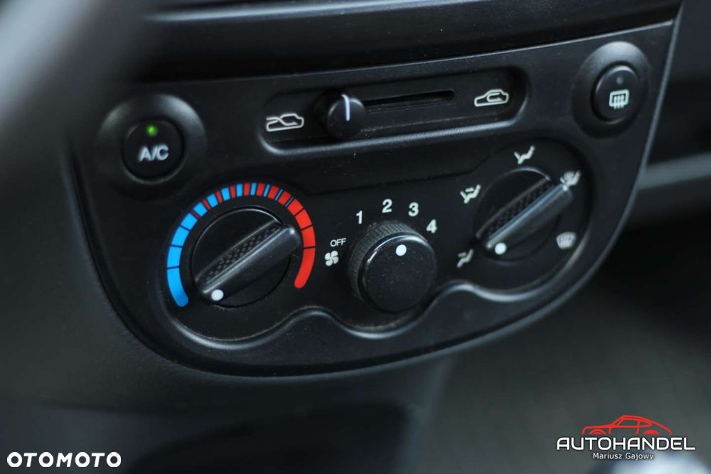 Chevrolet Spark - 12