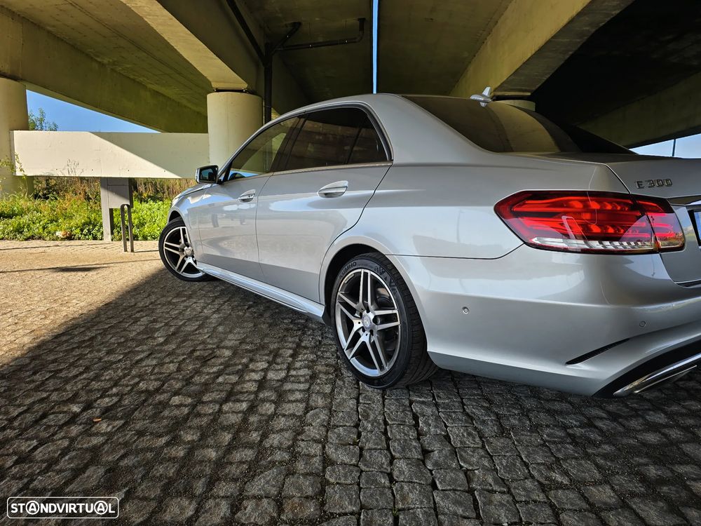Mercedes-Benz E 300 - 11