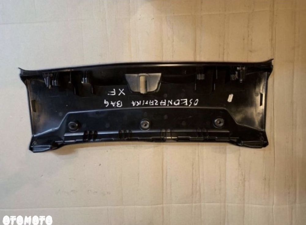 8X23-54406A64 osłona bagażnika jaguar xf x250 - 2