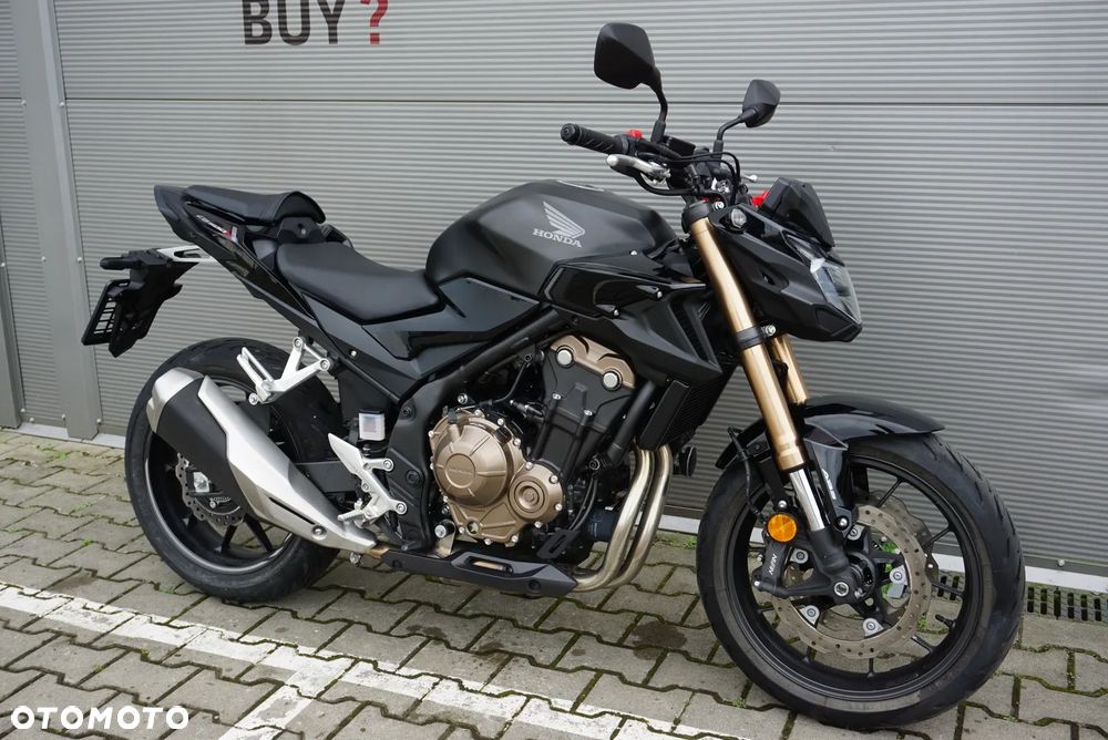 Honda CB - 1