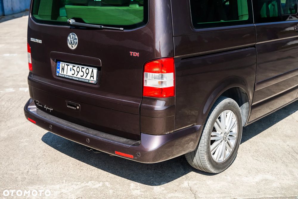 Volkswagen Multivan - 10