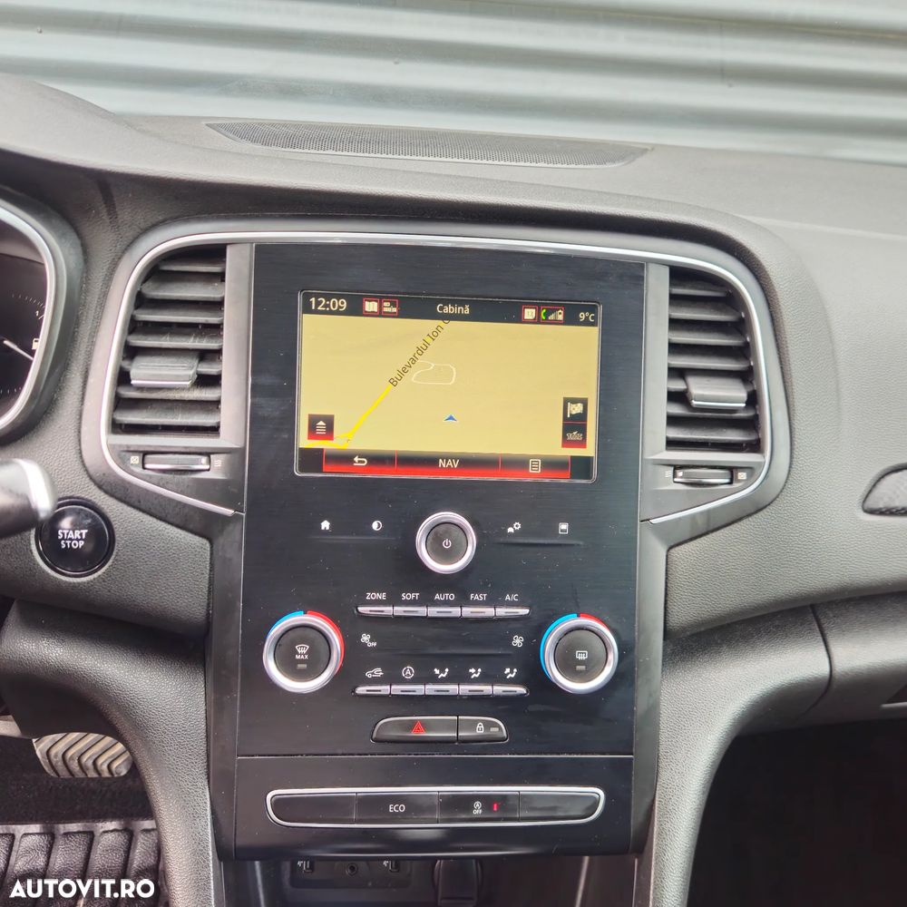 Renault Megane ENERGY dCi 110 EDC INTENS - 9