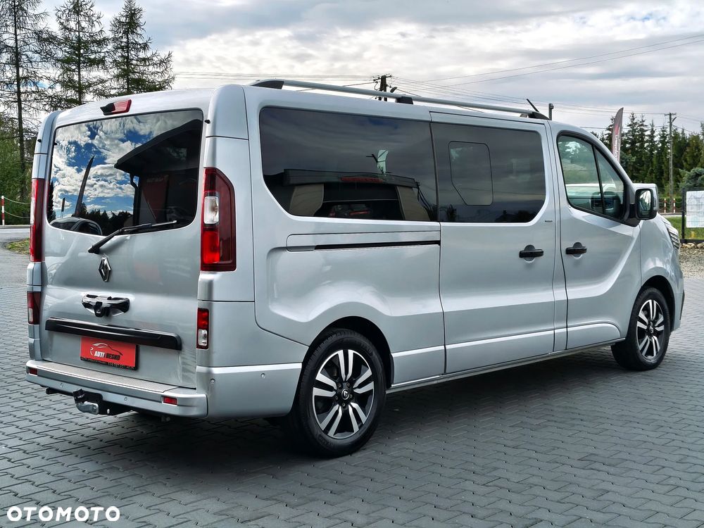 Renault Trafic - 12