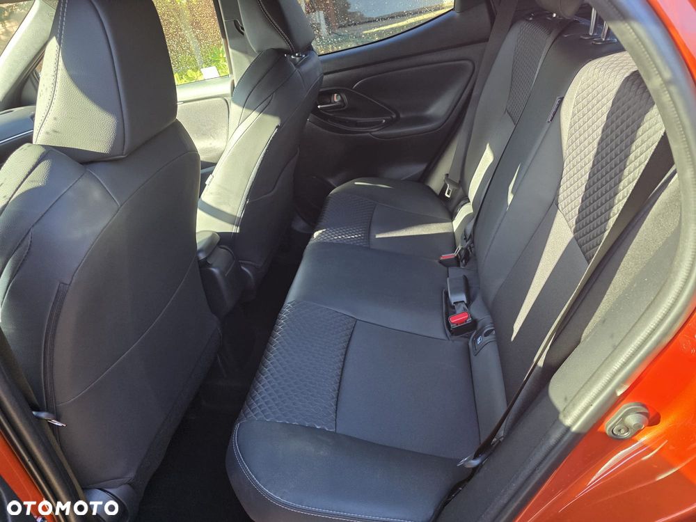 Toyota Yaris - 7