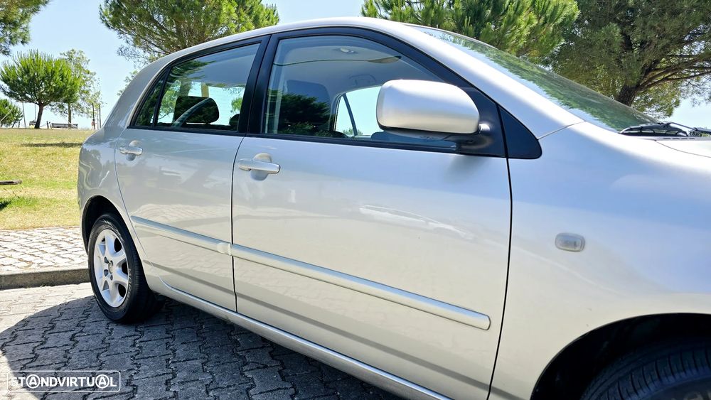 Toyota Corolla 1.4 D-4D Sol - 22