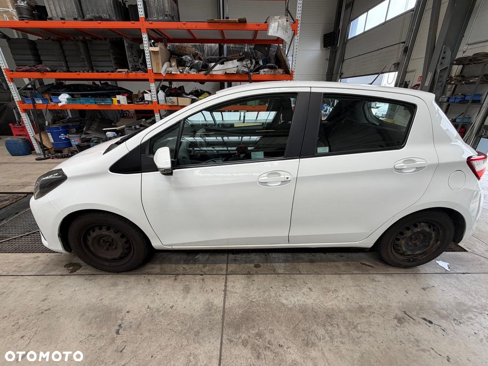 Toyota Yaris - 3