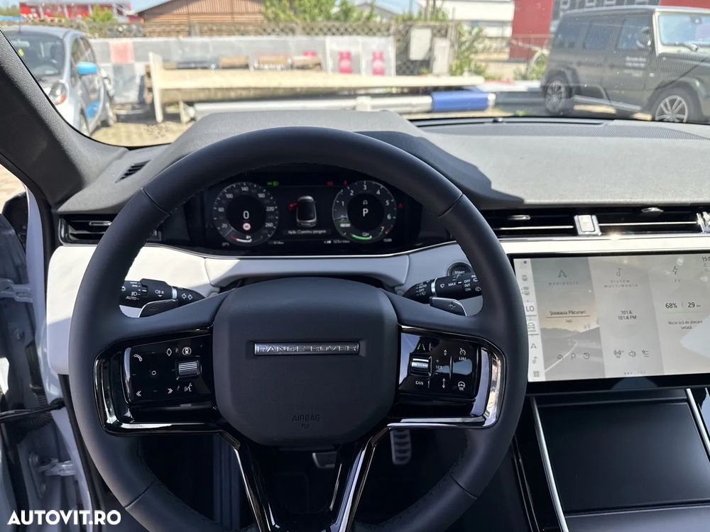 Land Rover Range Rover Evoque - 11