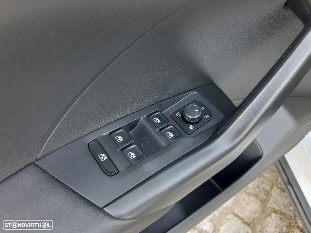 VW T-Cross 1.0 TSI Life - 17