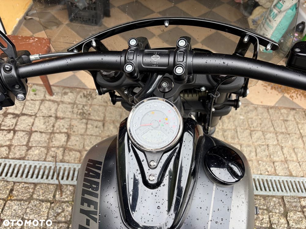 Harley-Davidson Softail Fat Bob - 5